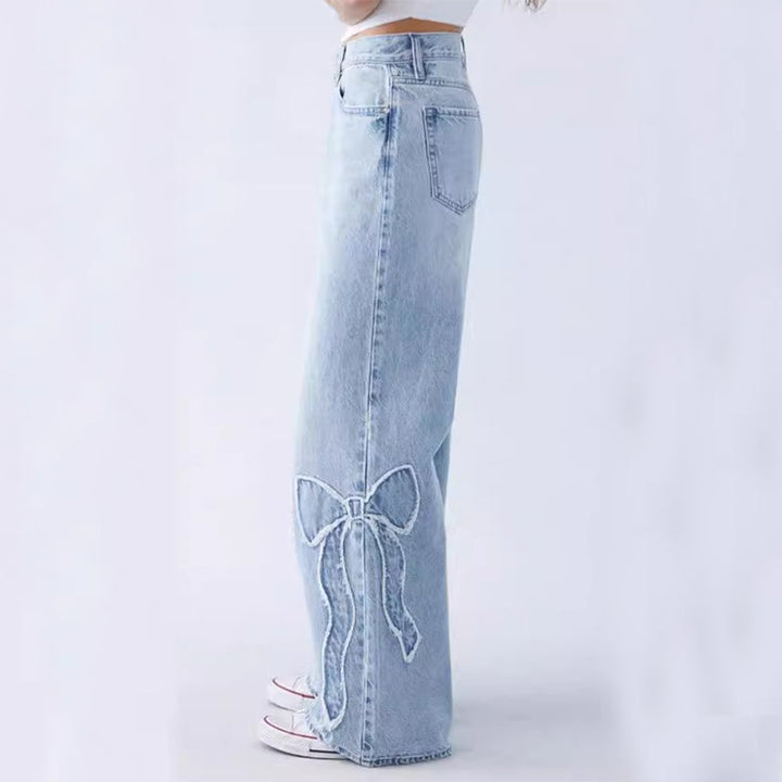 Astrid™ | Vide Jeans med Broderede Sløjfer