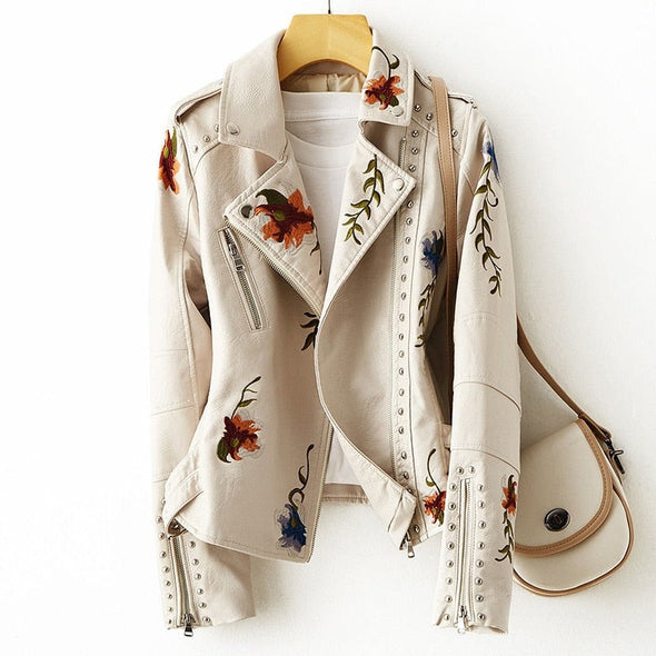 Kirsten™ | Stilfuld Bikerjakke med Blomstret Broderi