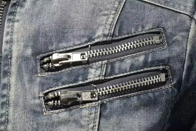 Sebastian – Moderne denimjakke med maskulint touch