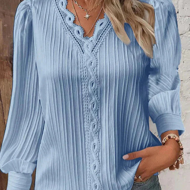 Lina™ | Bluse Med Blondedetaljer i Chiffon