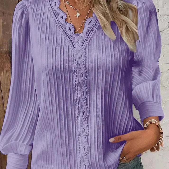 Lina™ | Bluse Med Blondedetaljer i Chiffon